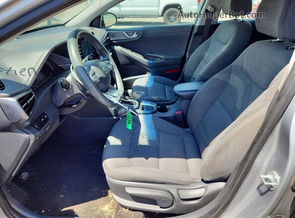 KMHC65LC0LU186372 2020 HYUNDAI IONIQ Silver Вид салону спереду
