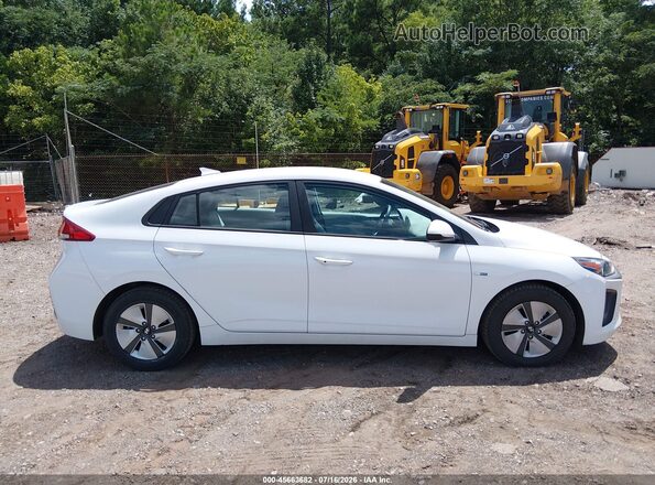 KMHC65LC0LU218625 2020 HYUNDAI IONIQ HYBRID White უკანა სალონის ხედი