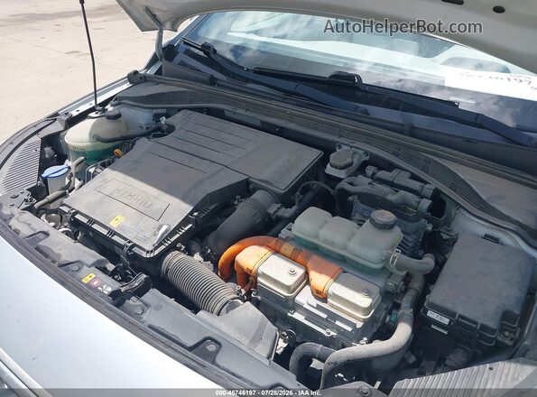 KMHC65LC0LU219838 2020 HYUNDAI IONIQ HYBRID Silver Вид ззаду