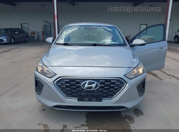 KMHC65LC0LU219838 2020 HYUNDAI IONIQ HYBRID Silver Вид спереду