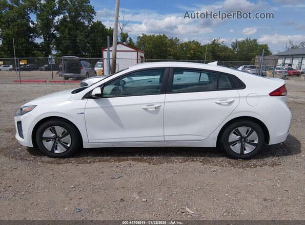 KMHC65LC0LU220942 2020 HYUNDAI IONIQ HYBRID White Սալոնի 360 աստիճան տեսք