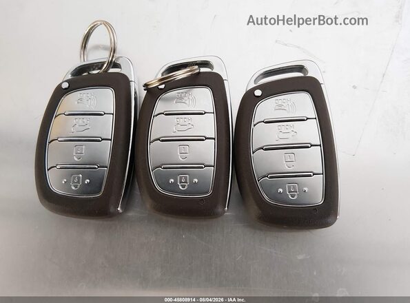 KMHC65LC0LU226126 2020 HYUNDAI IONIQ HYBRID Серебряный Вид панели приборов