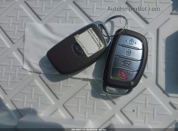 KMHC65LC1HU056351 2017 HYUNDAI IONIQ HYBRID Black Առջևի վահանակի տեսք