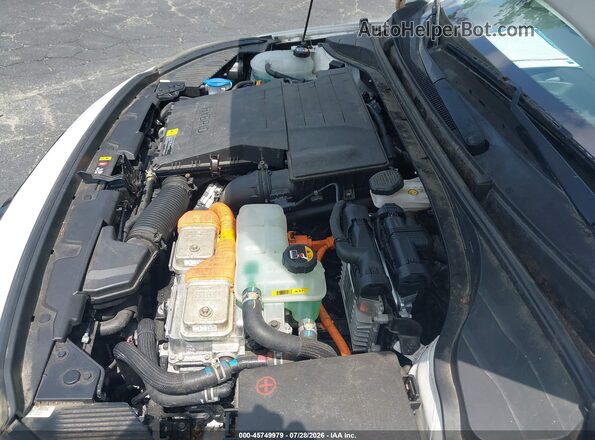 KMHC65LC1JU075617 2018 HYUNDAI IONIQ HYBRID White Widok z tyłu