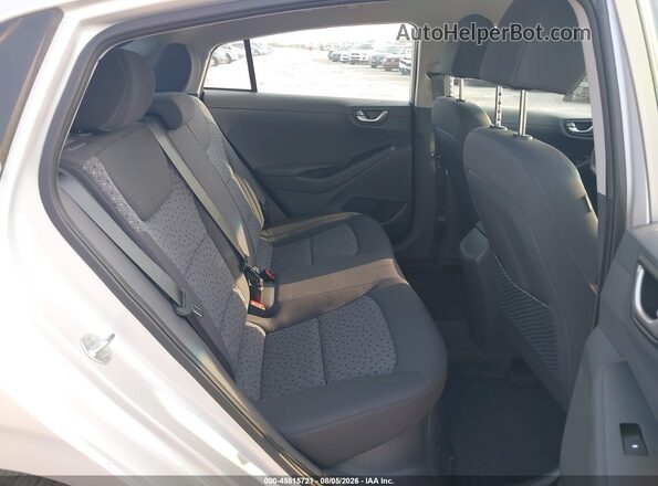 KMHC65LC1JU075696 2018 HYUNDAI IONIQ HYBRID Silver VIN კოდის სტიკერის ხედი
