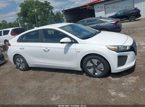 KMHC65LC1JU076167 2018 HYUNDAI IONIQ HYBRID White Սալոնի հետևի տեսք