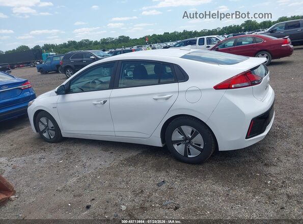 KMHC65LC1JU076167 2018 HYUNDAI IONIQ HYBRID White Սալոնի 360 աստիճան տեսք