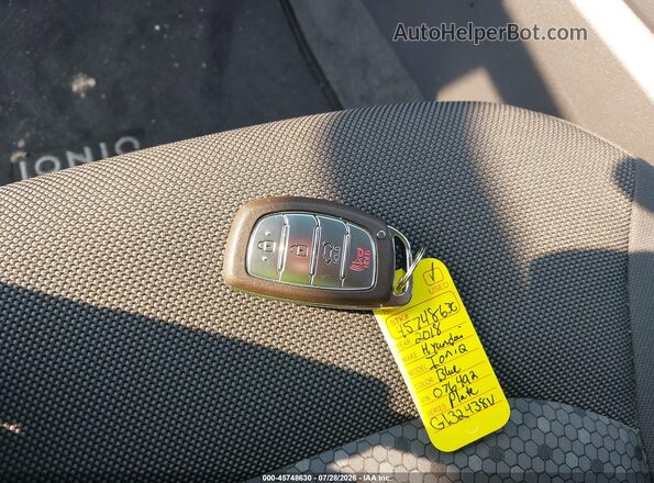 KMHC65LC1JU076492 2018 HYUNDAI IONIQ HYBRID Blue Առջևի վահանակի տեսք