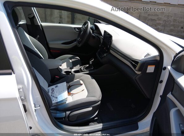 KMHC65LC1LU220304 2020 HYUNDAI IONIQ HYBRID White Սալոնի դիմացի տեսք