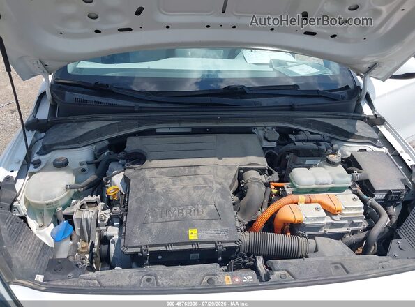 KMHC65LC1LU231108 2020 HYUNDAI IONIQ HYBRID Белый Вид сзади