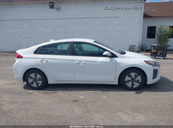 KMHC65LC1MU249383 2021 HYUNDAI IONIQ HYBRID White Սալոնի հետևի տեսք