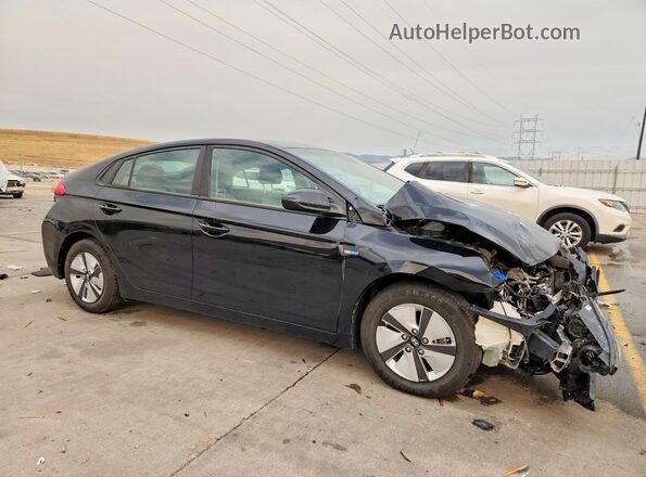 KMHC65LC2HU030745 2017 HYUNDAI IONIQ Черный Передняя правая четверть