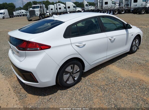 KMHC65LC2JU075593 2018 HYUNDAI IONIQ HYBRID White უკანა მარჯვენა