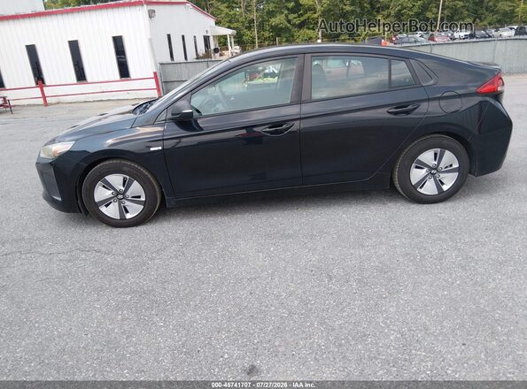 KMHC65LC2JU075965 2018 HYUNDAI IONIQ HYBRID Black Widok z przodu