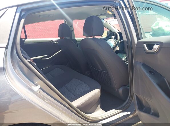KMHC65LC2JU100590 2018 HYUNDAI IONIQ HYBRID Gray VIN კოდის სტიკერის ხედი