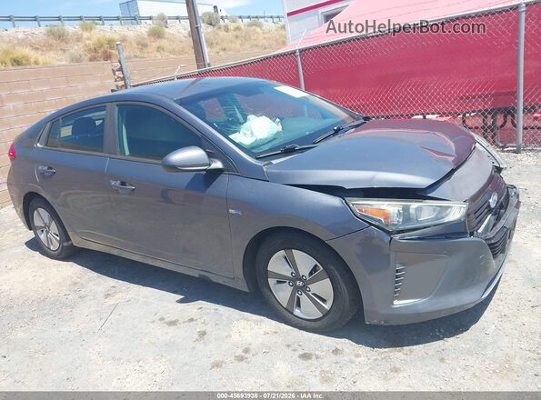 KMHC65LC2JU100590 2018 HYUNDAI IONIQ HYBRID Gray სალონის 360-გრადუსიანი ხედი