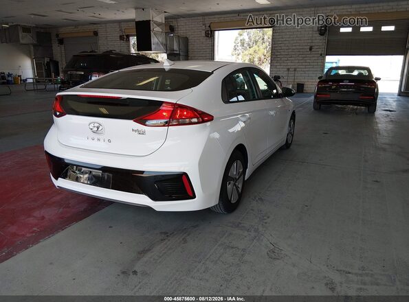 KMHC65LC2KU107072 2019 HYUNDAI IONIQ HYBRID White Rear right