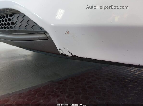 KMHC65LC2KU107072 2019 HYUNDAI IONIQ HYBRID White Front view
