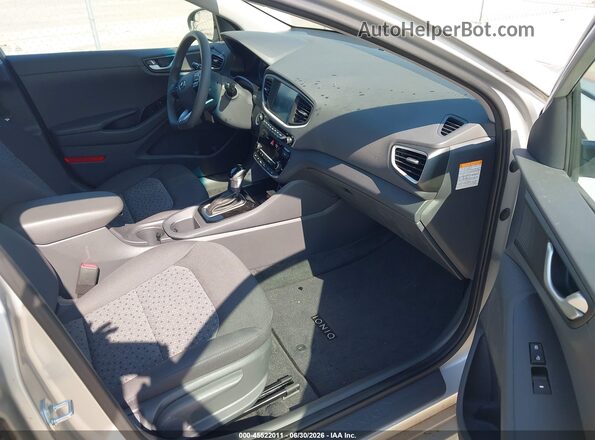 KMHC65LC2KU107623 2019 HYUNDAI IONIQ HYBRID Silver Սալոնի դիմացի տեսք