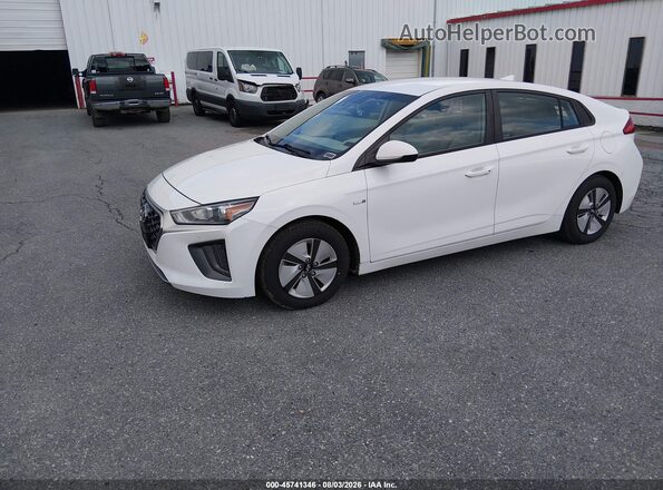 KMHC65LC2LU219811 2020 HYUNDAI IONIQ HYBRID Белый Передняя левая четверть