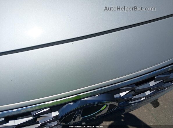 KMHC65LC2LU219842 2020 HYUNDAI IONIQ HYBRID Silver Front view