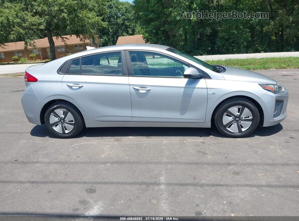 KMHC65LC2LU219842 2020 HYUNDAI IONIQ HYBRID Silver 