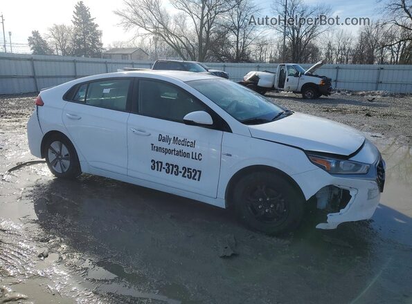 KMHC65LC2LU232204 2020 HYUNDAI IONIQ White Front right