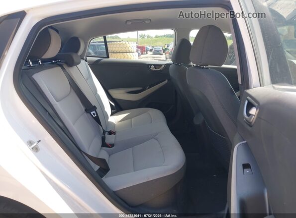 KMHC65LC2MU245455 2021 HYUNDAI IONIQ HYBRID White VIN կոդի պիտակի տեսք