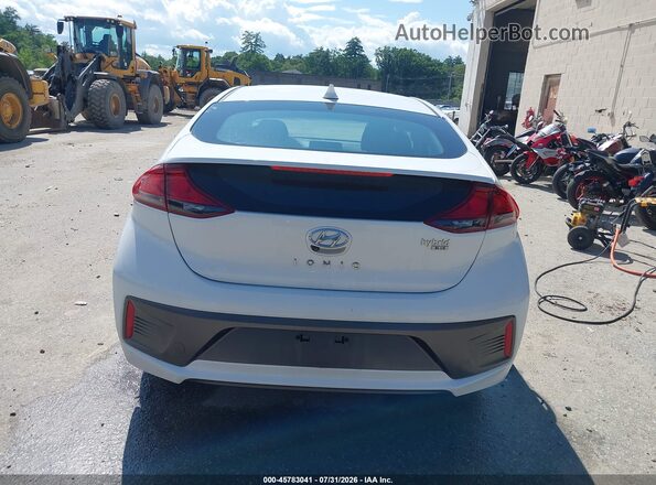 KMHC65LC2MU245455 2021 HYUNDAI IONIQ HYBRID White 