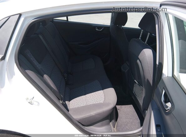 KMHC65LC3JU075800 2018 HYUNDAI IONIQ HYBRID White Вид наклейки з VIN-кодом