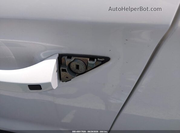 KMHC65LC3JU075800 2018 HYUNDAI IONIQ HYBRID White Вид щитка приладів