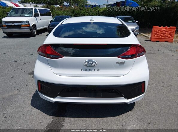 KMHC65LC3JU075800 2018 HYUNDAI IONIQ HYBRID White 