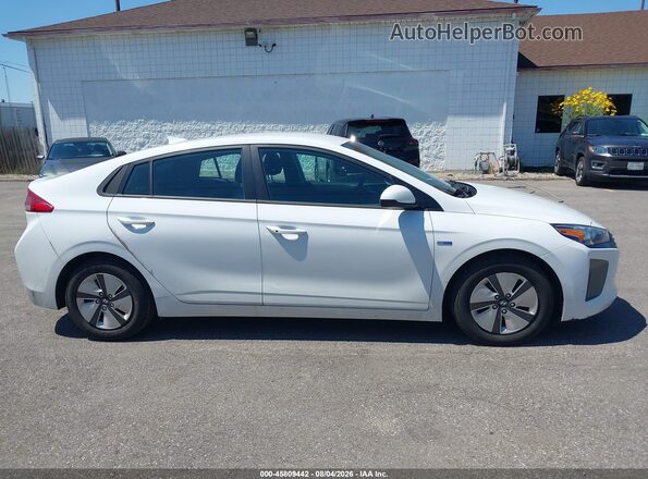 KMHC65LC3KU156362 2019 HYUNDAI IONIQ HYBRID White Widok wnętrza z tyłu