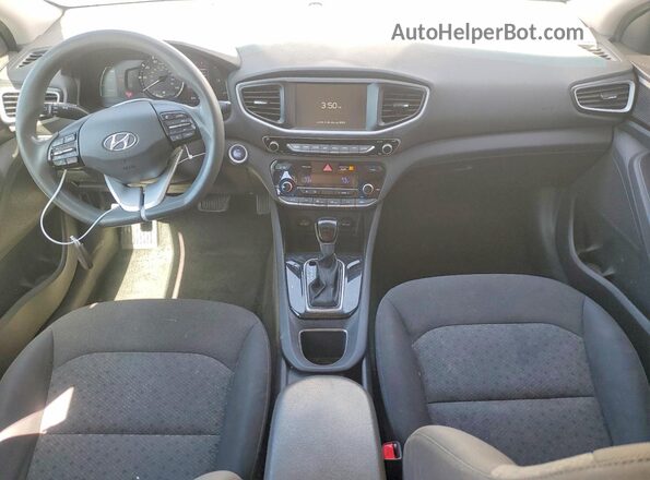 KMHC65LC3KU174442 2019 HYUNDAI IONIQ Белый Вид панели приборов