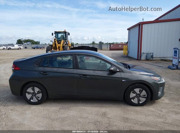 KMHC65LC3LU219705 2020 HYUNDAI IONIQ HYBRID Gray Rear interior view