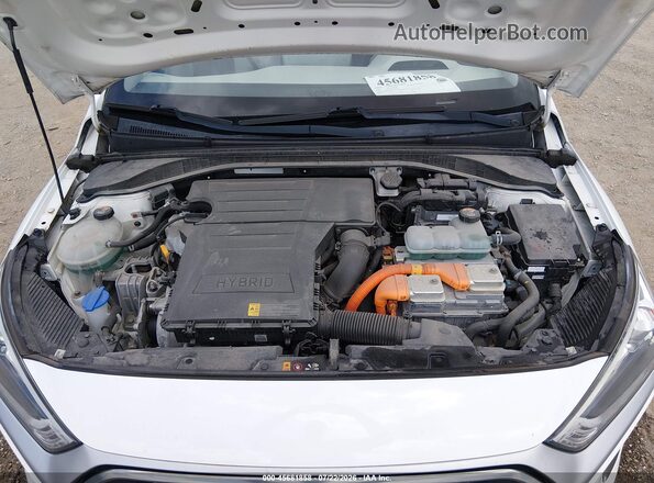 KMHC65LC3LU227917 2020 HYUNDAI IONIQ HYBRID White უკანა ხედი