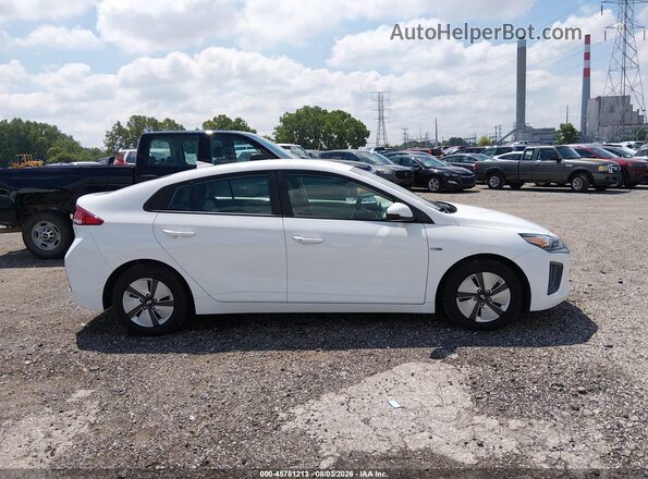 KMHC65LC3LU231370 2020 HYUNDAI IONIQ HYBRID White Vista interior trasera