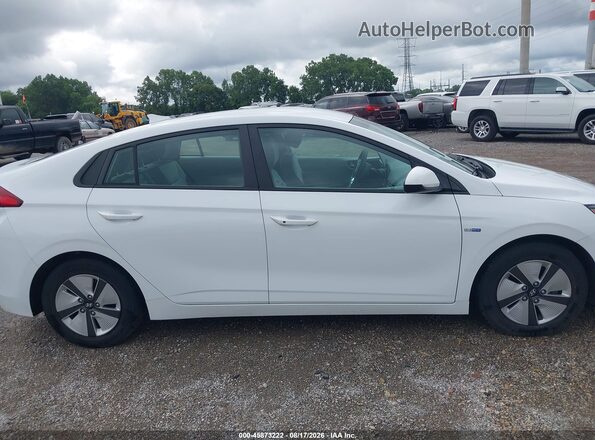 KMHC65LC3LU232731 2020 HYUNDAI IONIQ HYBRID White Вид задньої частини салону
