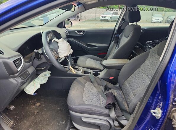 KMHC65LC4KU179066 2019 HYUNDAI IONIQ Синий Вид салона спереди