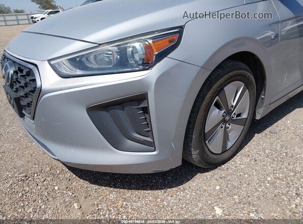 KMHC65LC4LU219843 2020 HYUNDAI IONIQ HYBRID Silver წინა ხედი