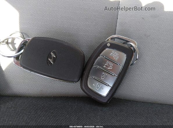 KMHC65LC4LU219843 2020 HYUNDAI IONIQ HYBRID Silver წინა პანელის ხედი