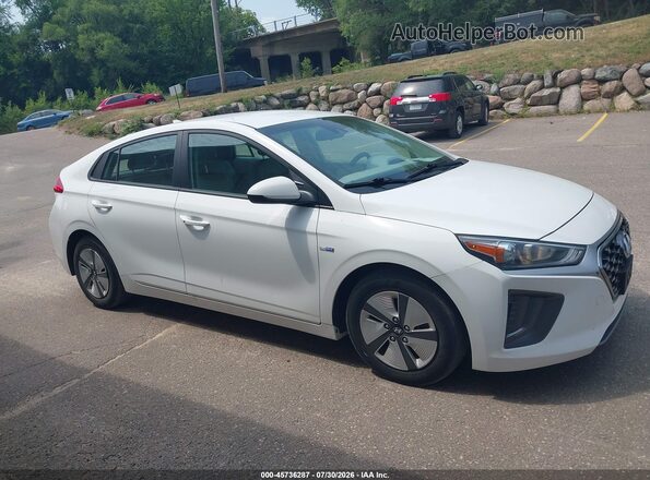 KMHC65LC4LU220393 2020 HYUNDAI IONIQ HYBRID Белый Вид задней части салона