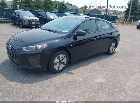 KMHC65LC5JU076575 2018 HYUNDAI IONIQ HYBRID Black წინა მარცხენა ხედი სამი მეოთხედიდან