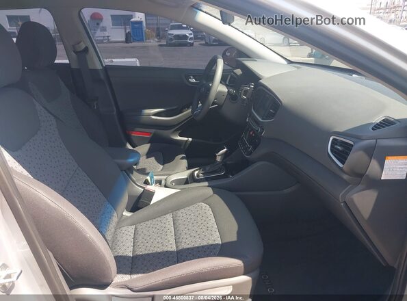 KMHC65LC5KU160140 2019 HYUNDAI IONIQ HYBRID Silver წინა სალონის ხედი
