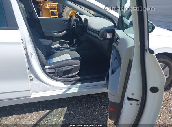KMHC65LC5LU220256 2020 HYUNDAI IONIQ HYBRID White Սալոնի դիմացի տեսք