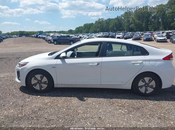 KMHC65LC5LU220256 2020 HYUNDAI IONIQ HYBRID White 