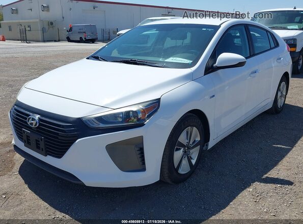 KMHC65LC6JU083051 2018 HYUNDAI IONIQ HYBRID White Вид спереду