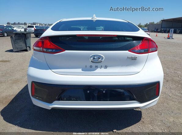 KMHC65LC6JU083051 2018 HYUNDAI IONIQ HYBRID White 