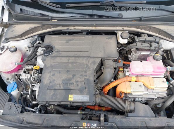 KMHC65LC6MU246804 2021 HYUNDAI IONIQ HYBRID Silver Հետևի տեսք
