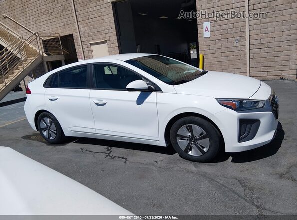 KMHC65LC6MU249217 2021 HYUNDAI IONIQ HYBRID White უკანა სალონის ხედი